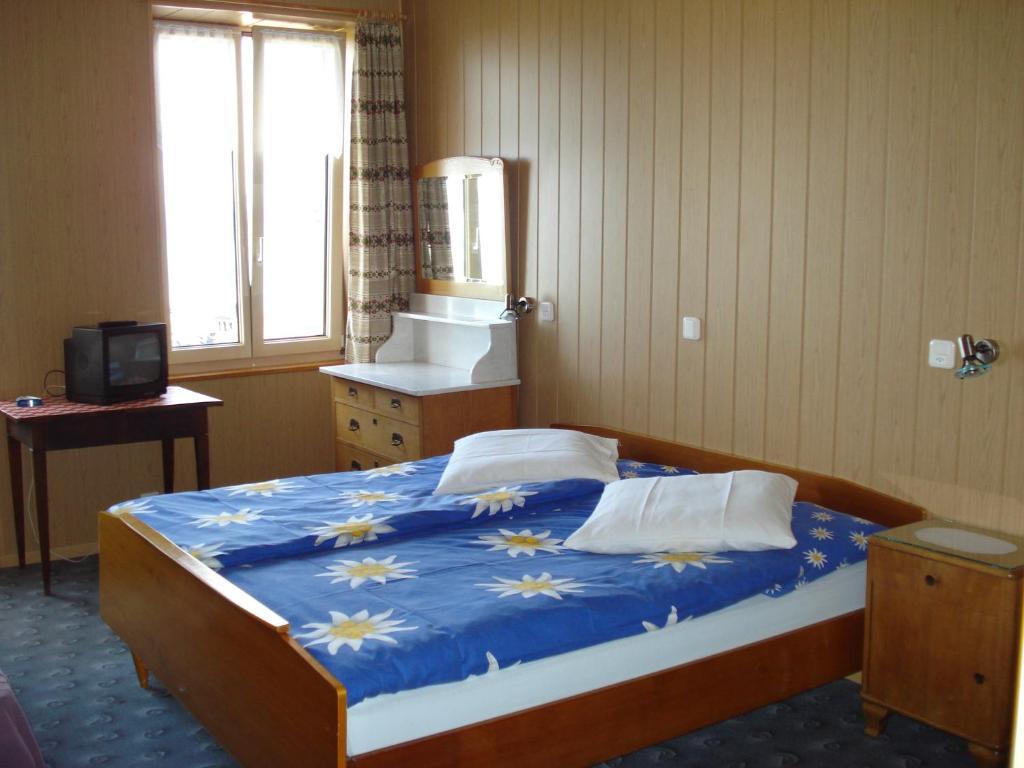 Les Tilleuls Gorgier Room photo